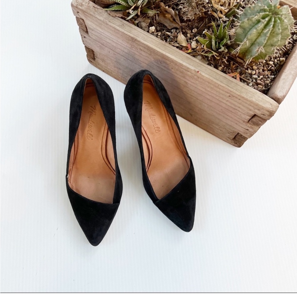 Madewell Suede Asymmetrical Mira Pump - Picture 13 of 16